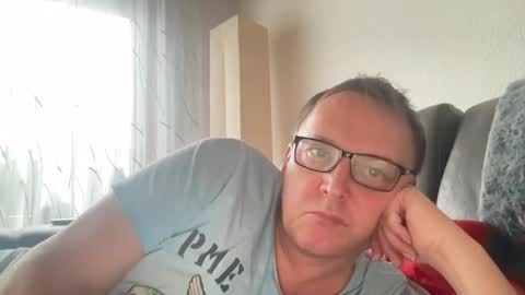 Tom online show from 02/15/25, 04:01