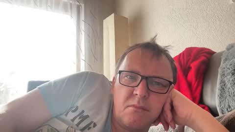 Tom online show from 03/08/25, 12:20