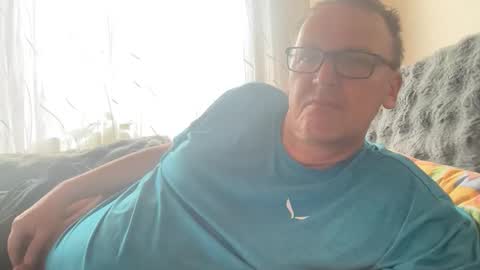 Tom online show from 10/11/25, 01:20