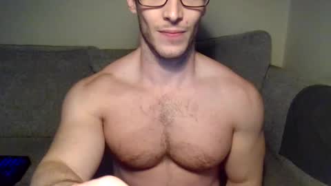 tom90ukx online show from 02/16/25, 02:00