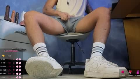 Tom online show from 03/28/26, 02:38