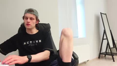 tom online show from 06/22/26, 03:58
