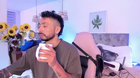 Master of pleasure online show from 09/26/25, 12:09