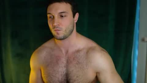 Tom online show from 04/03/26, 03:21