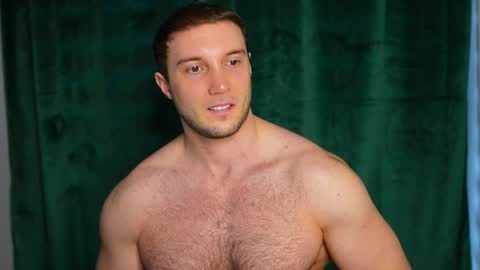 Snapshot of tom_fordd chatting on 05/13/26, 04:21 Tom online show from 05/13/26, 04:21