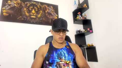 Snapshot of tom_kingfit chatting on 02/27/25, 06:20 SPORTSFIT29 online show from 02/27/25, 06:20