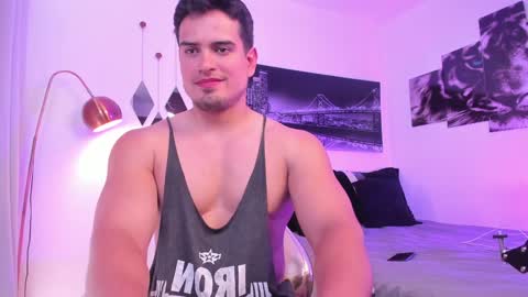 Snapshot of tom_mckleein chatting on 12/04/24, 06:50 TOM MCKLEEIN instagram online show from 12/04/24, 06:50