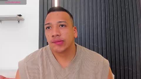 Tom muscle1 online show from 09/12/25, 11:54