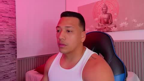 Tom muscle1 online show from 11/25/25, 12:05