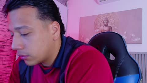 Tom muscle1 online show from 04/04/26, 12:02