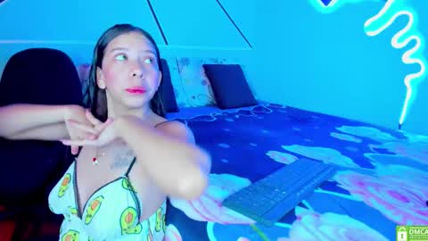 Tom natasha online show from 11/06/25, 07:04