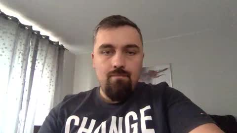 Snapshot of tomas_coin chatting on 11/16/25, 01:06 Tomas Viking online show from 11/16/25, 01:06