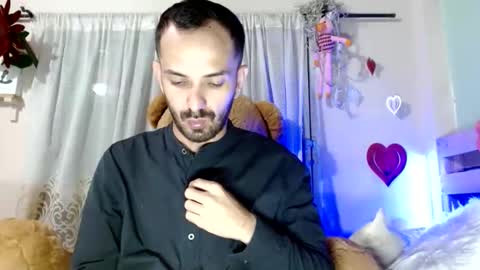 tomas gerauld. make me happy with 10000 tokens online show from 03/26/26, 02:39