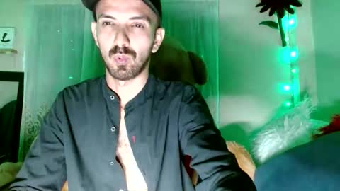 tomas gerauld. make me happy with 10000 tokens online show from 04/24/26, 02:25