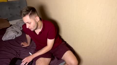 Tomas Grey online show from 12/08/24, 01:56