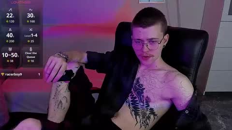 tomas_norton online show from 04/22/26, 08:43