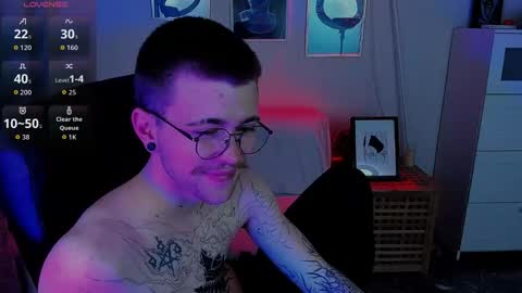 tomas_norton online show from 04/24/26, 09:17