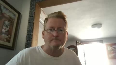 Hola online show from 12/04/24, 05:55