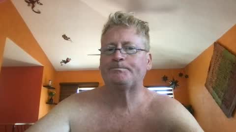 Snapshot of tomascausa chatting on 07/08/26, 06:01 Hola online show from 07/08/26, 06:01