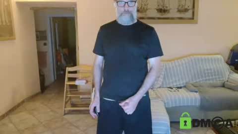 Snapshot of tomasmilian77 chatting on 07/17/26, 11:31 Tomas Milian online show from 07/17/26, 11:31