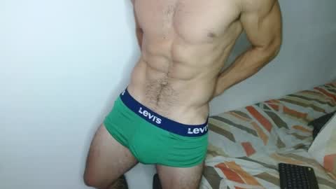 tomaz_18 online show from 04/21/26, 12:23