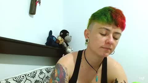 Blue online show from 03/12/25, 10:28