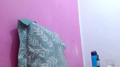 Blue online show from 10/06/25, 11:02