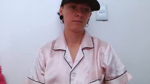 Blue online show from 04/27/26, 02:15