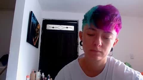 Blue online show from 05/19/26, 06:25