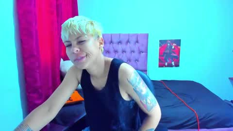 Snapshot of tomboygirl69 chatting on 01/31/25, 04:27 tomboygirl69 online show from 01/31/25, 04:27