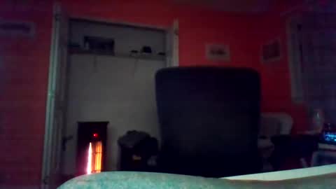 tomcat4848 online show from 02/25/25, 05:52