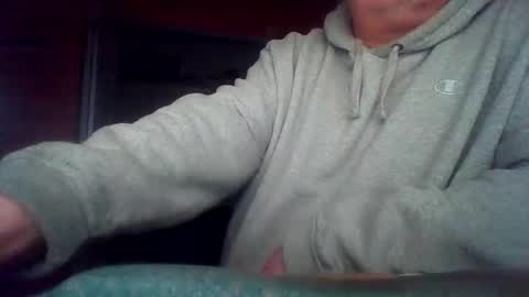 tomcat4848 online show from 05/18/26, 03:24