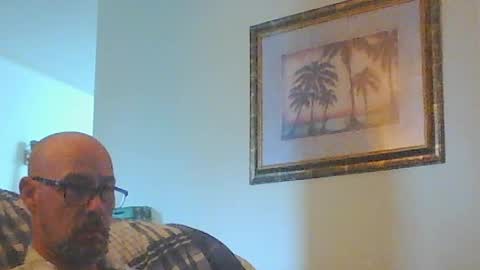Snapshot of tomcatsawyer chatting on 06/07/26, 10:52 sirmuggsalot online show from 06/07/26, 10:52
