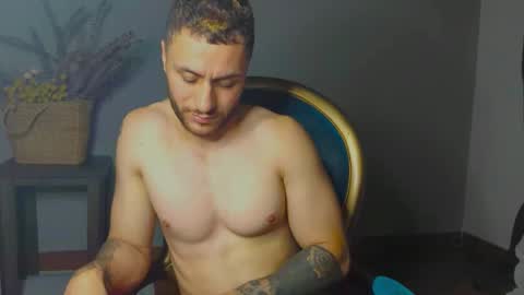 tomDavisXl online show from 10/29/25, 05:10