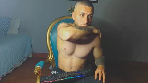 tomDavisXl online show from 11/29/25, 12:13