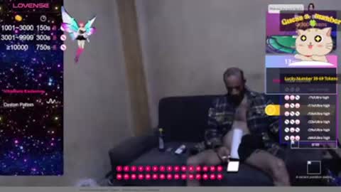 Snapshot of tomeliviathan chatting on 11/16/25, 04:34 to me liviathan online show from 11/16/25, 04:34