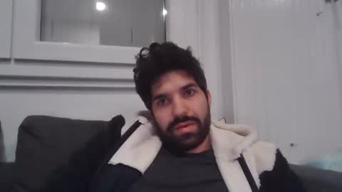 Snapshot of tomgarnier33980 chatting on 12/01/24, 04:29 racab online show from 12/01/24, 04:29