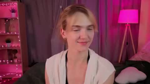 Lana online show from 06/26/26, 07:07