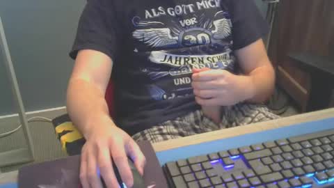 tomin3m online show from 02/23/25, 07:28