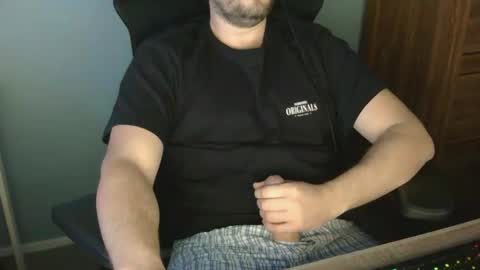 Snapshot of tomin3m chatting on 03/09/26, 05:17 tomin3m online show from 03/09/26, 05:17