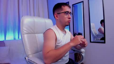 Tomas online show from 04/17/26, 11:24