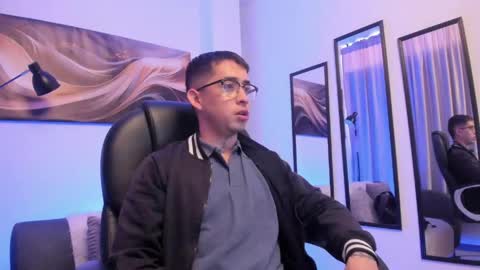Snapshot of tommas_johnson chatting on 05/07/26, 11:59 Tomas online show from 05/07/26, 11:59