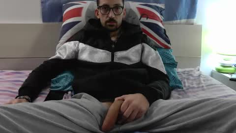 Snapshot of tommaso9046 chatting on 02/26/26, 05:01 tommaso9046 online show from 02/26/26, 05:01