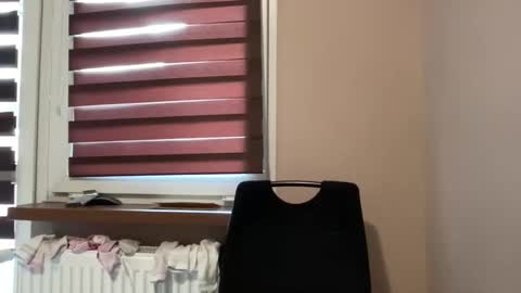 tommilovee online show from 04/25/26, 09:01