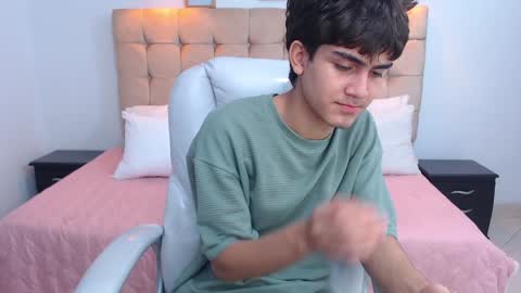 Tommy  online show from 02/05/25, 06:46