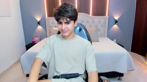 Snapshot of tommy18__ chatting on 02/03/26, 06:22 Tommy online show from 02/03/26, 06:22