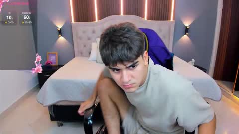 Snapshot of tommy18__ chatting on 02/20/26, 06:26 Tommy online show from 02/20/26, 06:26