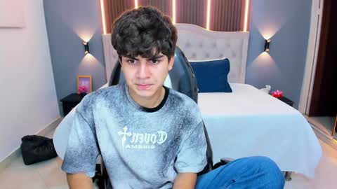 Tommy  online show from 04/08/26, 04:01