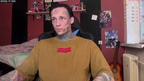 Snapshot of tommy__gun_ chatting on 12/29/24, 07:17 Tommy and Katana online show from 12/29/24, 07:17