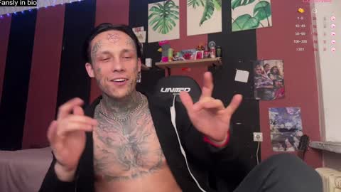 Snapshot of tommy__gun_ chatting on 12/29/24, 02:31 Tommy and Katana online show from 12/29/24, 02:31